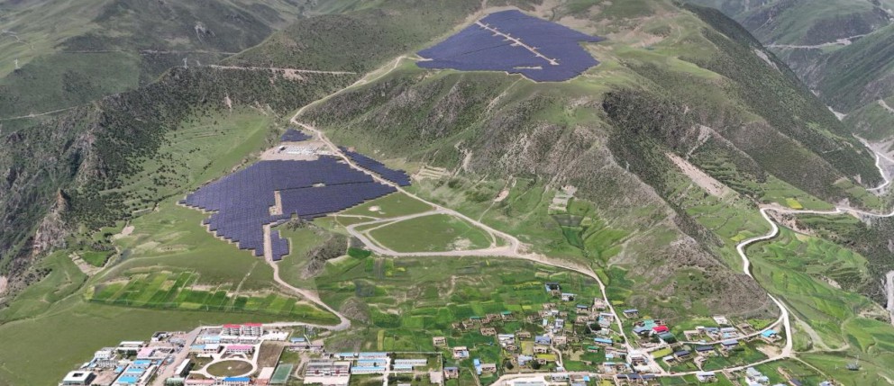 西藏那曲市索县热瓦50MW(配储能)牧光互补复合型光伏发电项目
